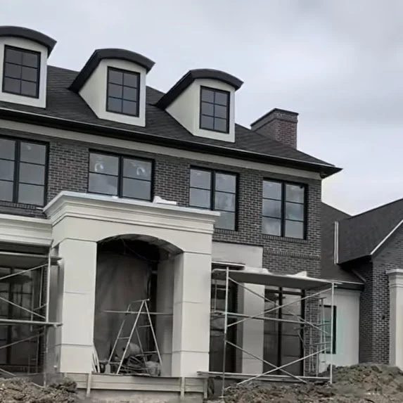 Mouldings & surrounds
